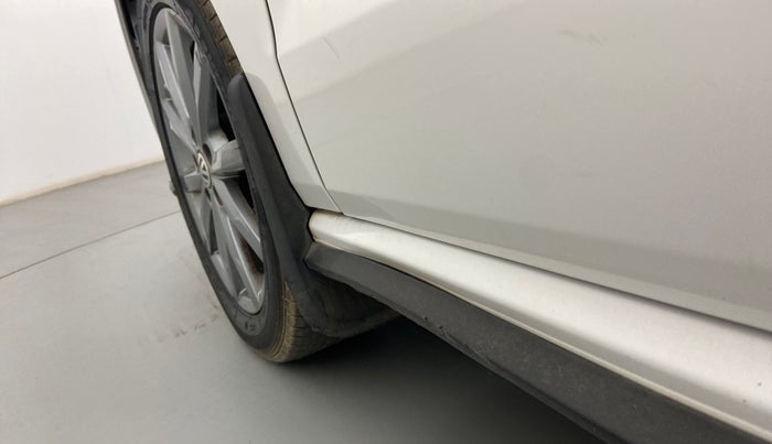 2021 Volkswagen Polo HIGHLINE PLUS 1.0L TSI AT, Petrol, Automatic, 55,053 km, Left running board - Slightly dented