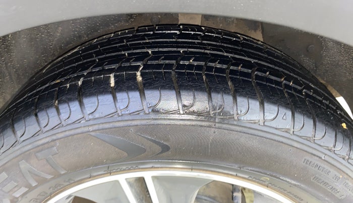 2016 Hyundai Creta SX PLUS  ANNIVERSARY EDITION 1.6 PETROL, Petrol, Manual, 74,626 km, Left Rear Tyre Tread