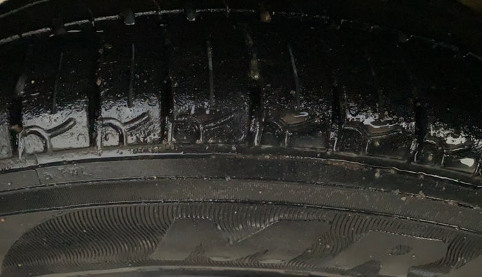 2018 Maruti Alto K10 VXI, Petrol, Manual, 67,664 km, Right Rear Tyre Tread