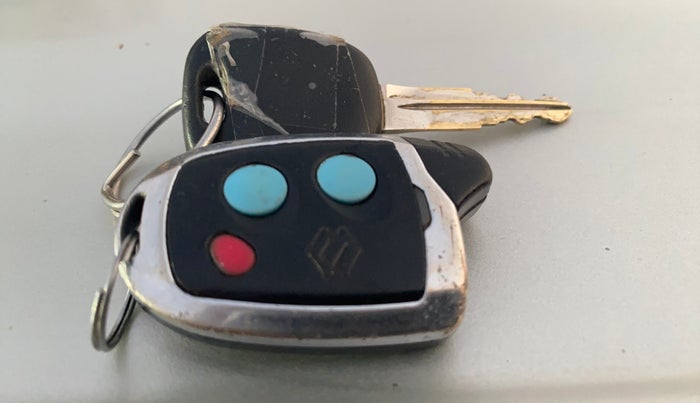 2018 Maruti Alto K10 VXI, Petrol, Manual, 67,664 km, Key Close Up