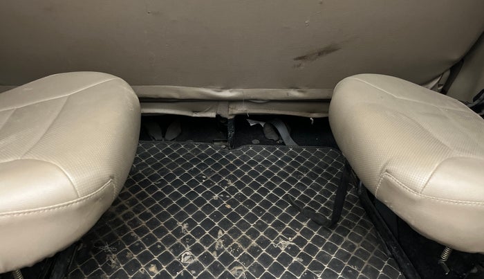 2023 Mahindra BOLERO NEO N 8, Diesel, Manual, 47,685 km, Boot Inside