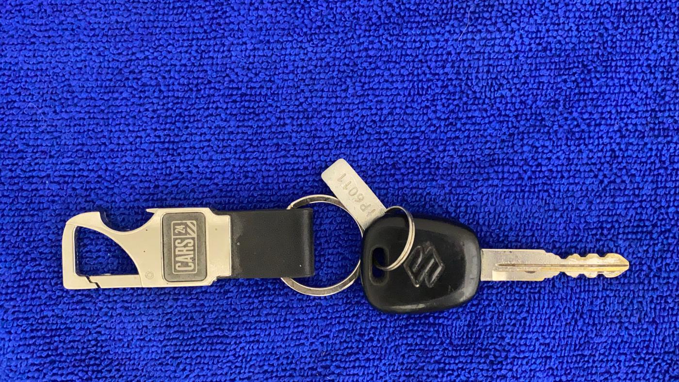 2014 Maruti Celerio VXI CNG, CNG, Manual, 74,958 km, Key Close Up