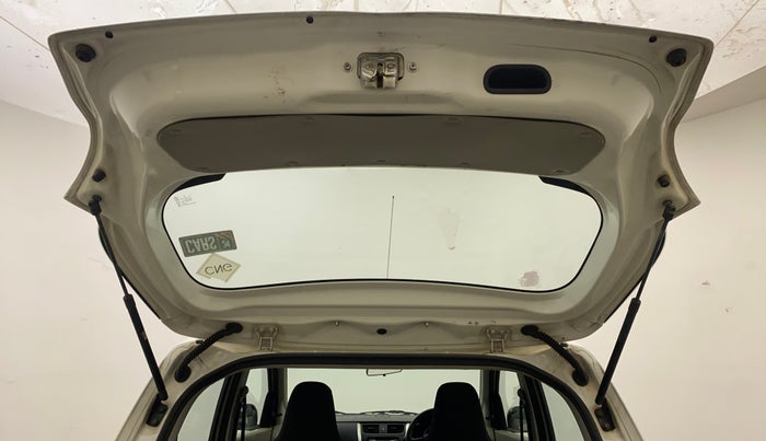 2014 Maruti Celerio VXI CNG, CNG, Manual, 74,958 km, Boot Door Open