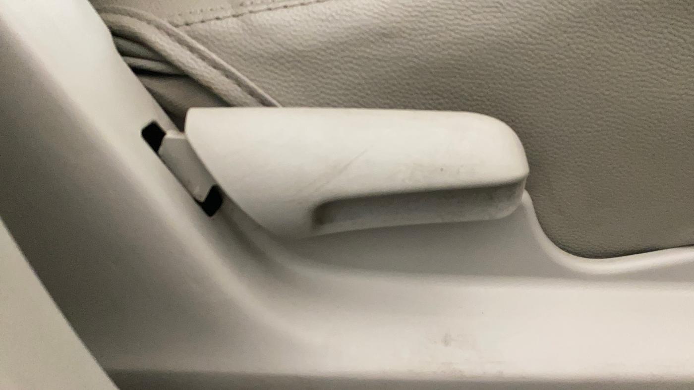 2021 Maruti Celerio ZXI, Petrol, Manual, 98,364 km, Driver Side Adjustment Panel