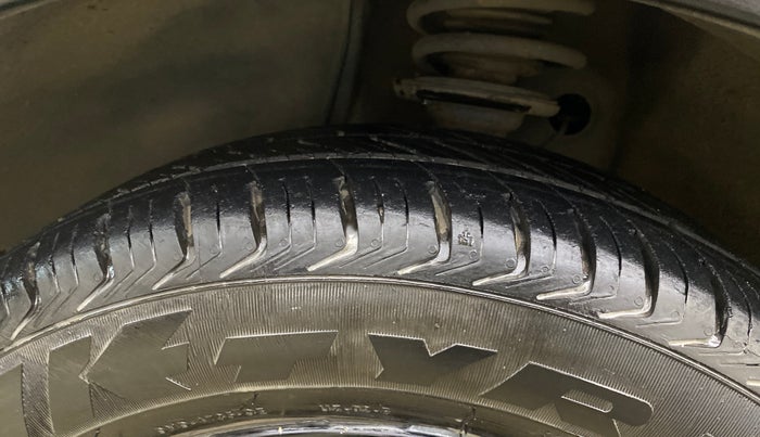 2018 Maruti IGNIS ZETA 1.2 AMT, CNG, Automatic, 1,08,831 km, Left Front Tyre Tread