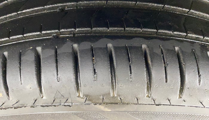 2018 Honda Amaze 1.5L I-DTEC V CVT, Diesel, Automatic, 85,828 km, Left Front Tyre Tread
