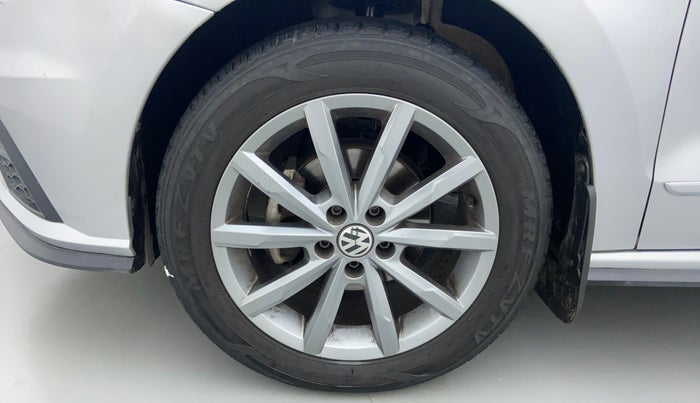 2022 Volkswagen Vento HIGHLINE PLUS 1.0L TSI AT, Petrol, Automatic, 28,387 km, Left Front Wheel