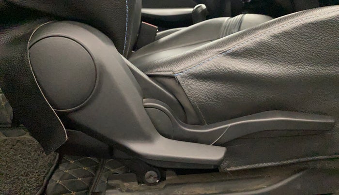 2020 Maruti Swift ZXI PLUS, Petrol, Manual, 24,265 km, Driver Side Adjustment Panel