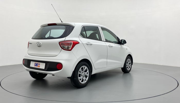 2018 Hyundai Grand i10 MAGNA 1.2 KAPPA VTVT, Petrol, Manual, 57,929 km, Right Back Diagonal