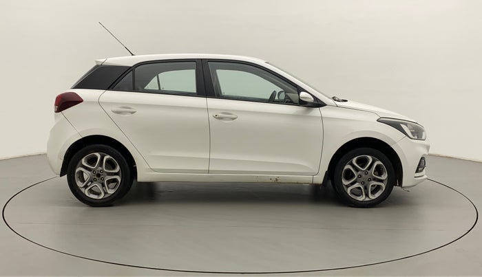 2018 Hyundai Elite i20 SPORTZ 1.2, Petrol, Manual, 77,915 km, Right Side View
