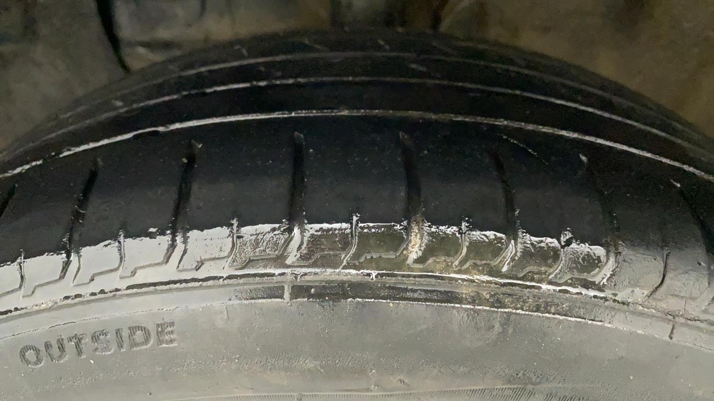 2018 Hyundai Elite i20 SPORTZ 1.2, Petrol, Manual, 77,915 km, Left Front Tyre Tread