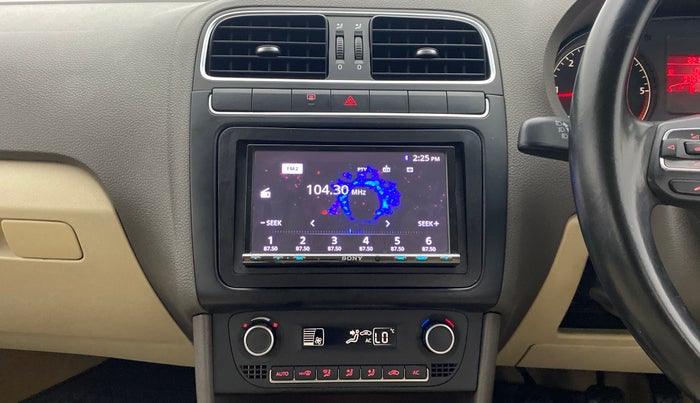 2013 Volkswagen Vento HIGHLINE DIESEL, Diesel, Manual, 97,053 km, Air Conditioner