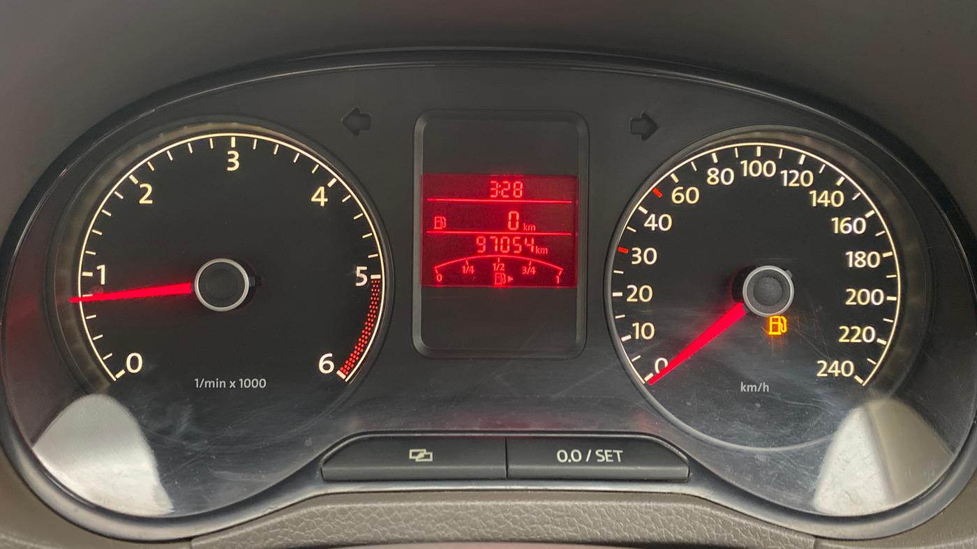 2013 Volkswagen Vento HIGHLINE DIESEL, Diesel, Manual, 97,053 km, Odometer Image