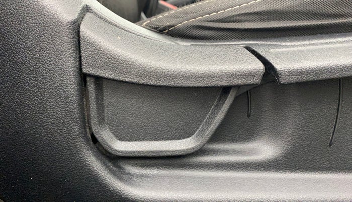 2022 Hyundai NEW I20 SPORTZ 1.2 MT, Petrol, Manual, 24,056 km, Driver Side Adjustment Panel