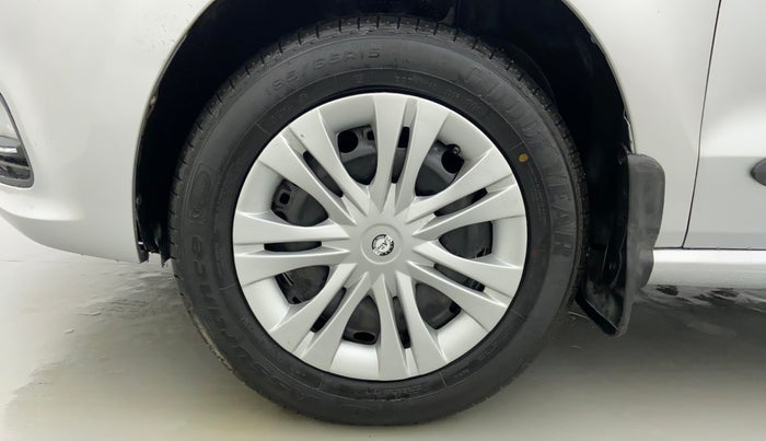 2017 Volkswagen Polo COMFORTLINE 1.2L PETROL, Petrol, Manual, 39,927 km, Left Front Wheel