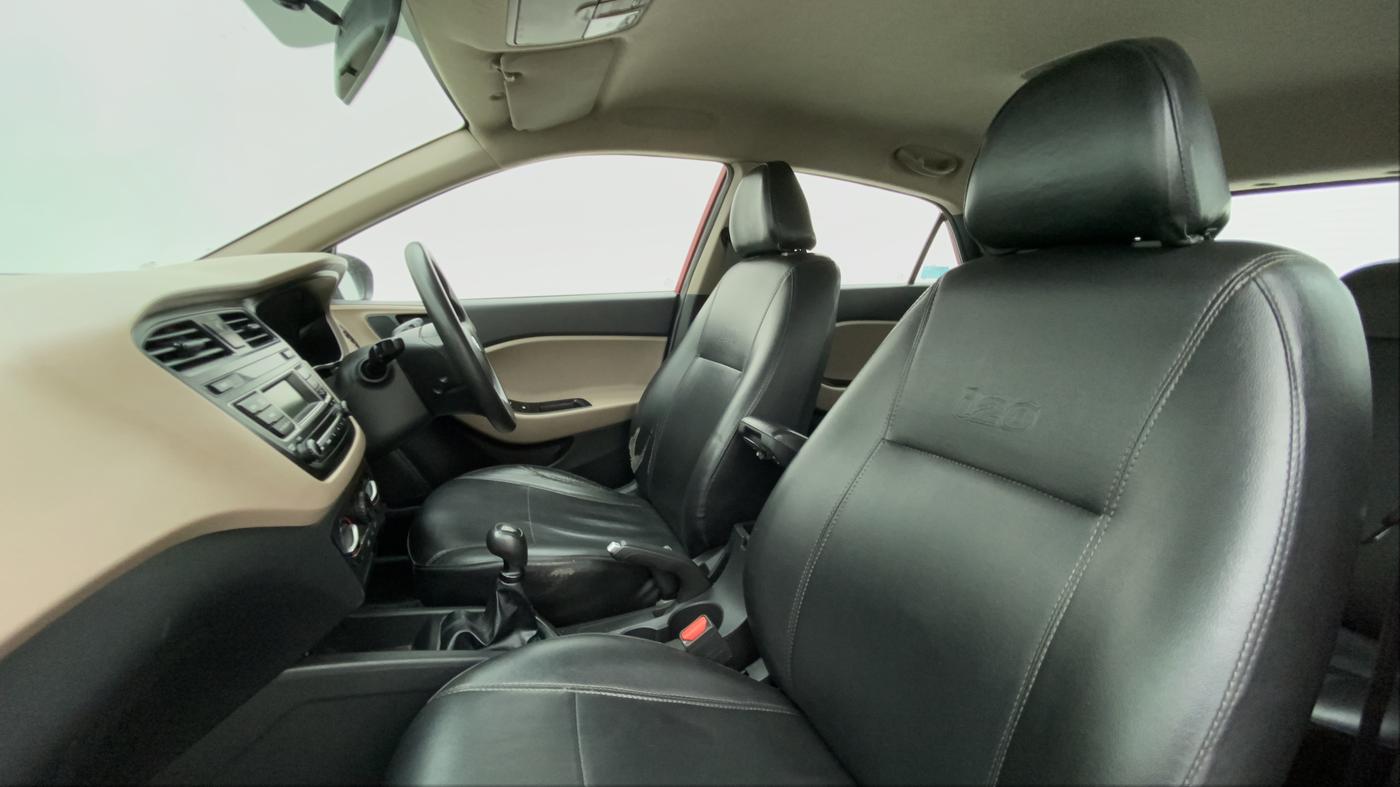 2017 Hyundai Elite i20 SPORTZ 1.2, Petrol, Manual, 91,346 km, Right Side Front Door Cabin