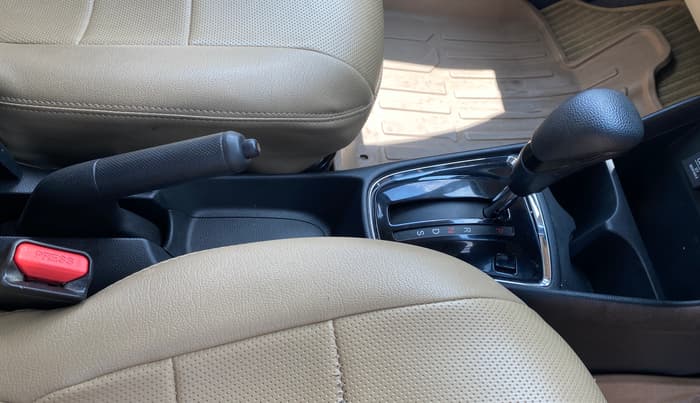 2020 Honda Amaze 1.2L I-VTEC VX CVT, Petrol, Automatic, 46,782 km, Gear Lever
