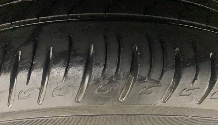 2022 Hyundai VENUE SX 1.0 TURBO IMT, Petrol, Manual, 36,408 km, Right Rear Tyre Tread