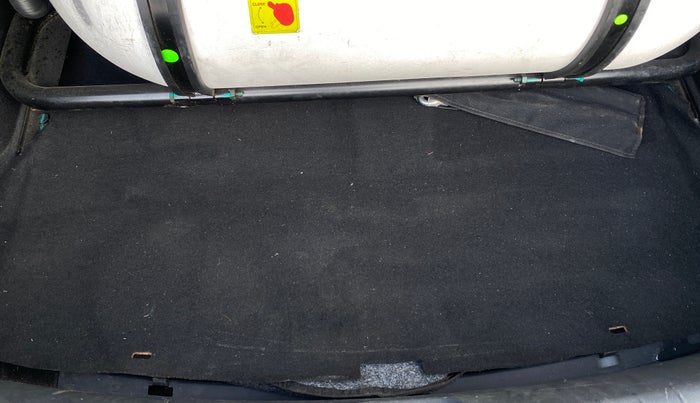 2022 Hyundai AURA S 1.2 CNG, CNG, Manual, 54,468 km, Boot Inside