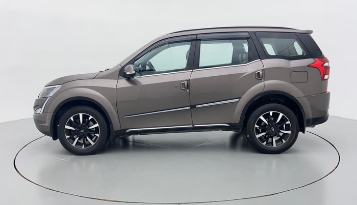 2018 Mahindra XUV500 W11, Diesel, Manual, 43,774 km, Left Side