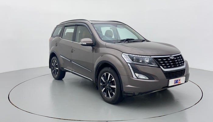 2018 Mahindra XUV500 W11, Diesel, Manual, 43,774 km, Right Front Diagonal