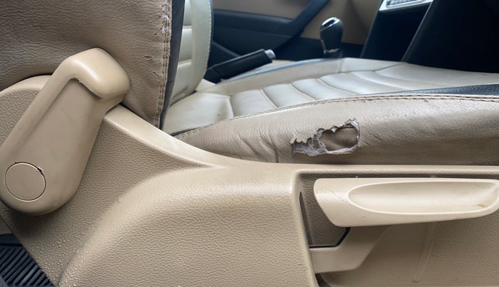 2014 Volkswagen Polo HIGHLINE1.2L, Petrol, Manual, 70,578 km, Driver Side Adjustment Panel