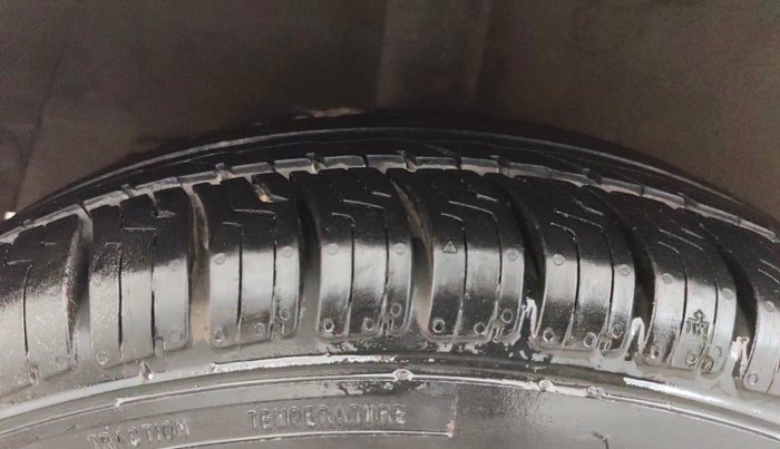 2015 Hyundai Grand i10 ASTA AT 1.2 KAPPA VTVT, Petrol, Automatic, 59,070 km, Right Rear Tyre Tread