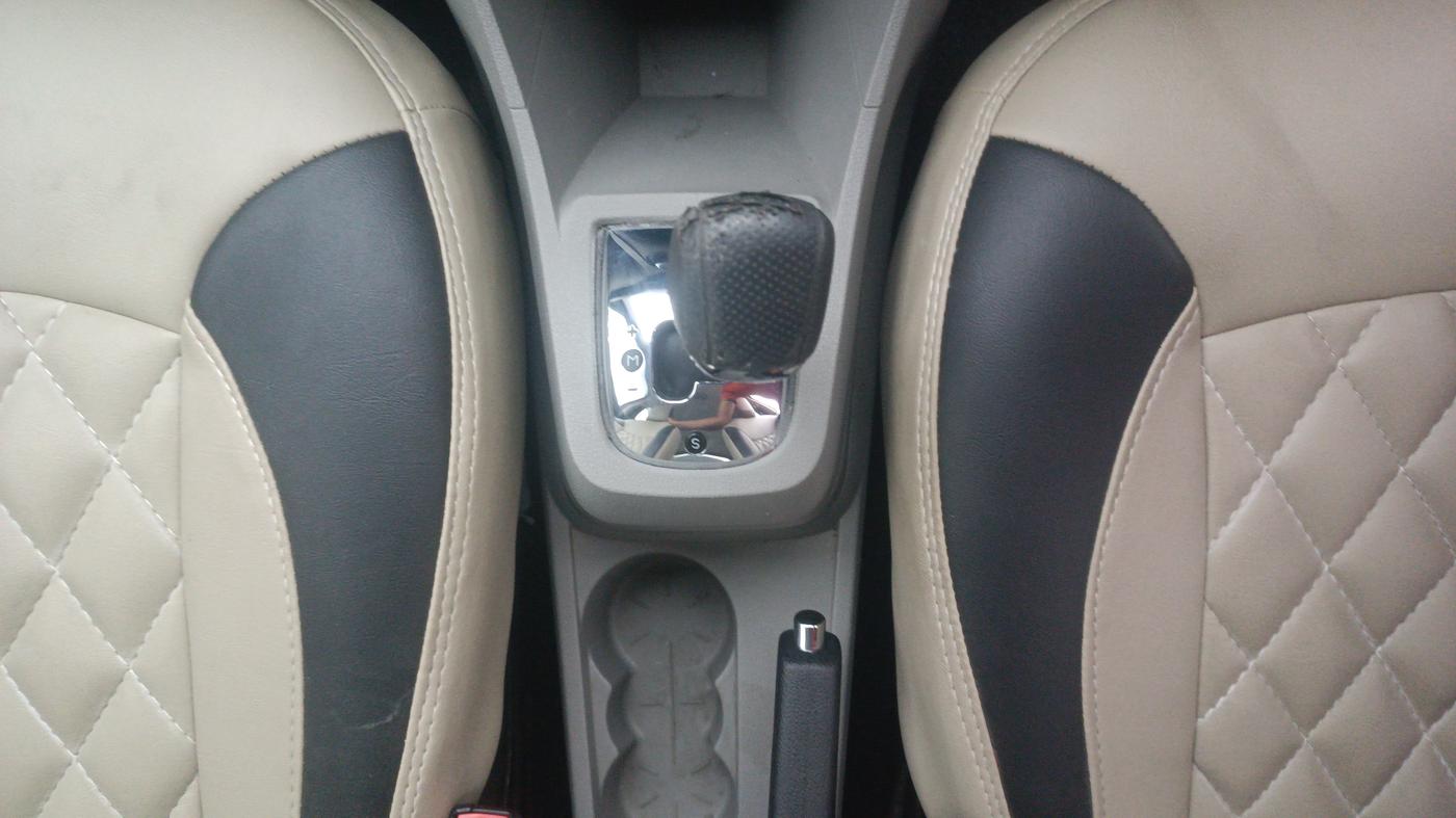 2018 Tata Tiago XZA PETROL, Petrol, Automatic, 72,222 km, Gear Lever