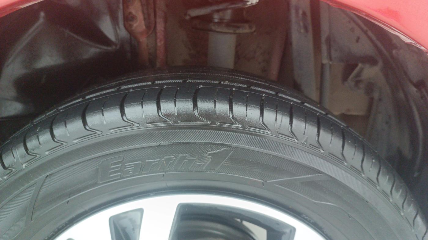 2018 Tata Tiago XZA PETROL, Petrol, Automatic, 72,222 km, Left Rear Tyre Tread
