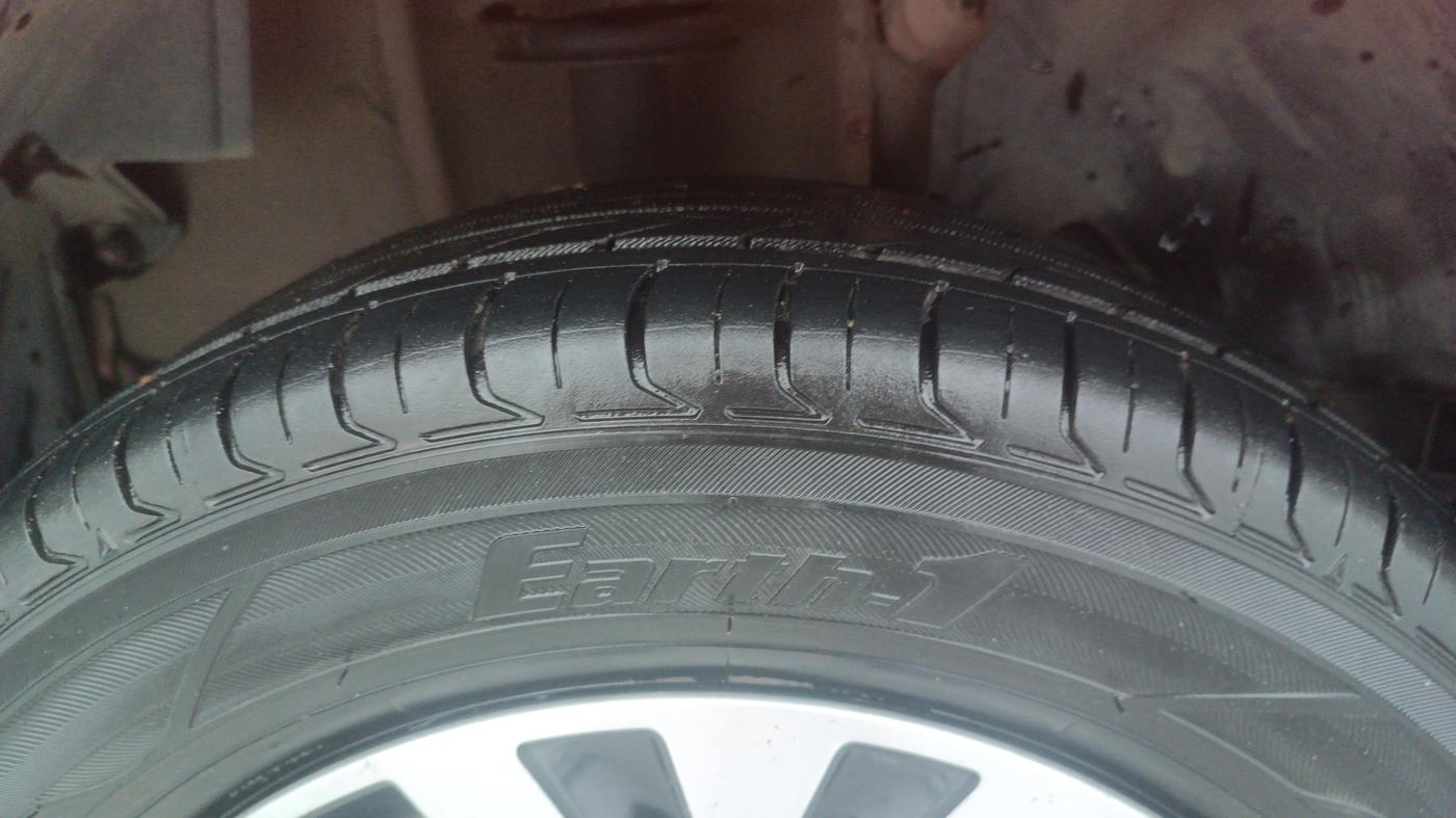 2018 Tata Tiago XZA PETROL, Petrol, Automatic, 72,222 km, Right Rear Tyre Tread