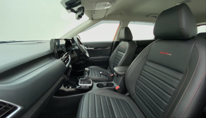 2019 KIA SELTOS GTX 1.4 GDI PETROL, Petrol, Manual, 18,688 km, Right Side Front Door Cabin