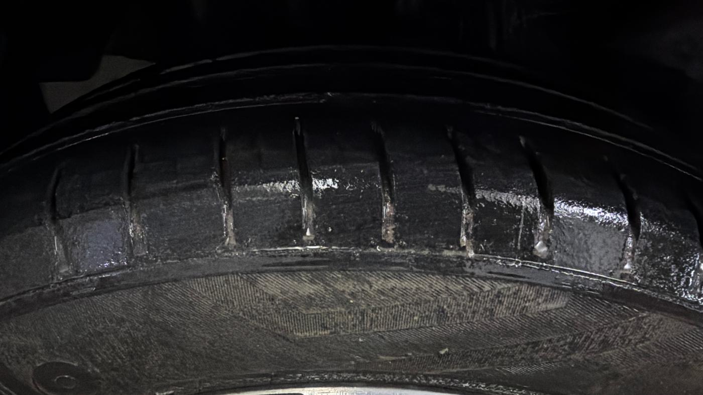 2018 Honda WR-V 1.2L I-VTEC VX MT, Petrol, Manual, 1,38,957 km, Left Front Tyre Tread