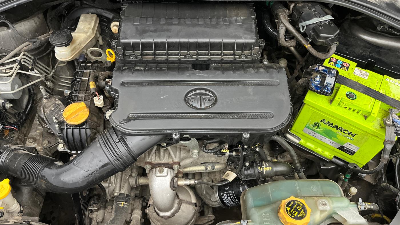 2021 Tata TIAGO NRG PETROL AMT, Petrol, Automatic, 59,817 km, Engine View