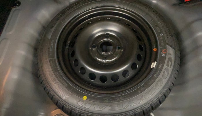 2016 Hyundai Grand i10 ASTA AT 1.2 KAPPA VTVT, Petrol, Automatic, 34,735 km, Spare Tyre