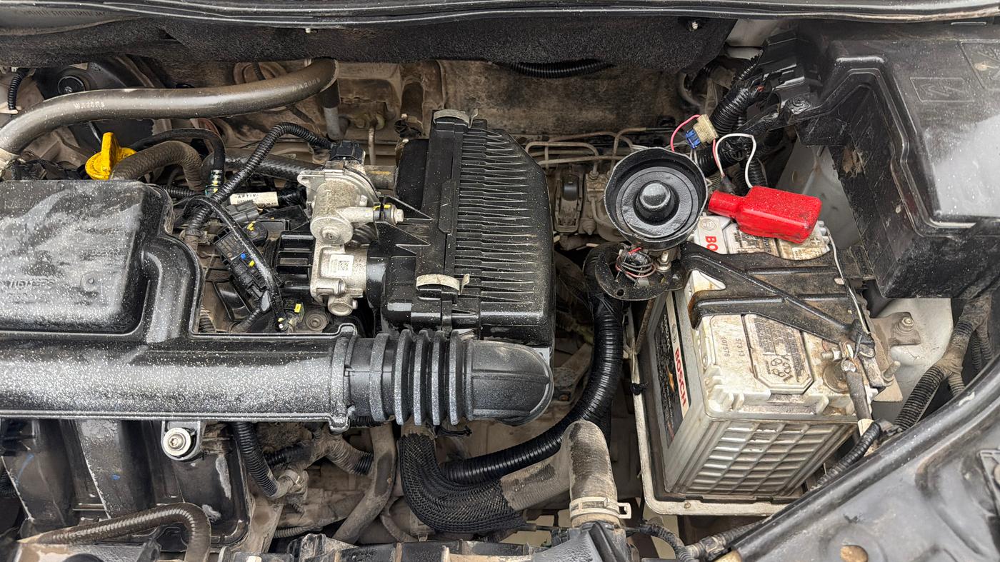 2022 Nissan MAGNITE XE, Petrol, Manual, 73,576 km, Engine View - Left