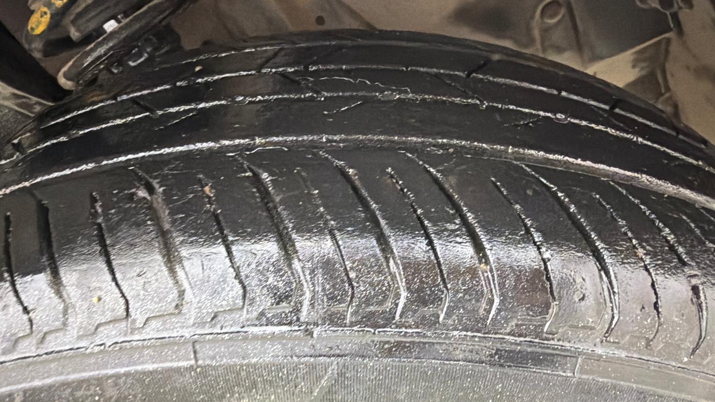 2022 Nissan MAGNITE XE, Petrol, Manual, 73,576 km, Right Front Tyre Tread