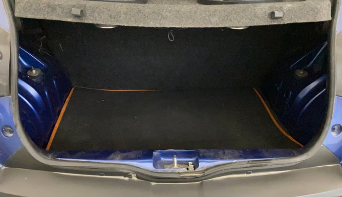 2018 Renault Kwid CLIMBER 1.0, Petrol, Manual, 39,907 km, Boot Inside