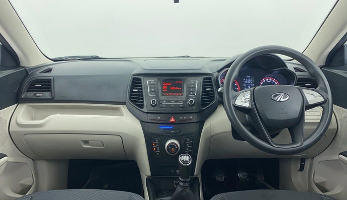 2021 Mahindra XUV300 1.2 W6 MT, Petrol, Manual, 8,387 km, Dashboard