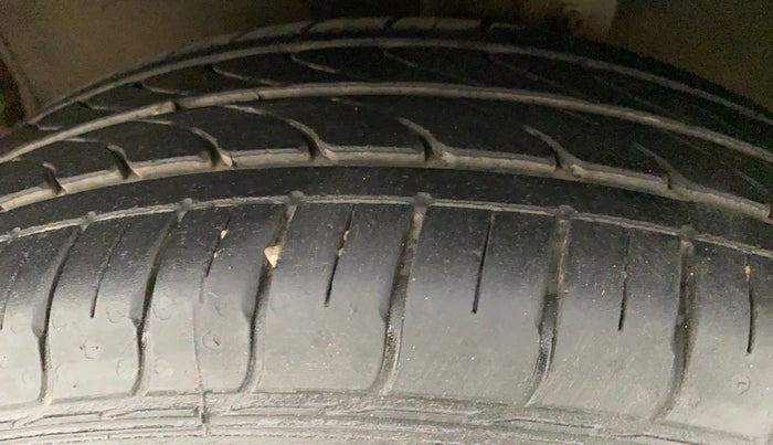 2017 Maruti Celerio ZXI AMT, Petrol, Automatic, 1,36,756 km, Left Front Tyre Tread