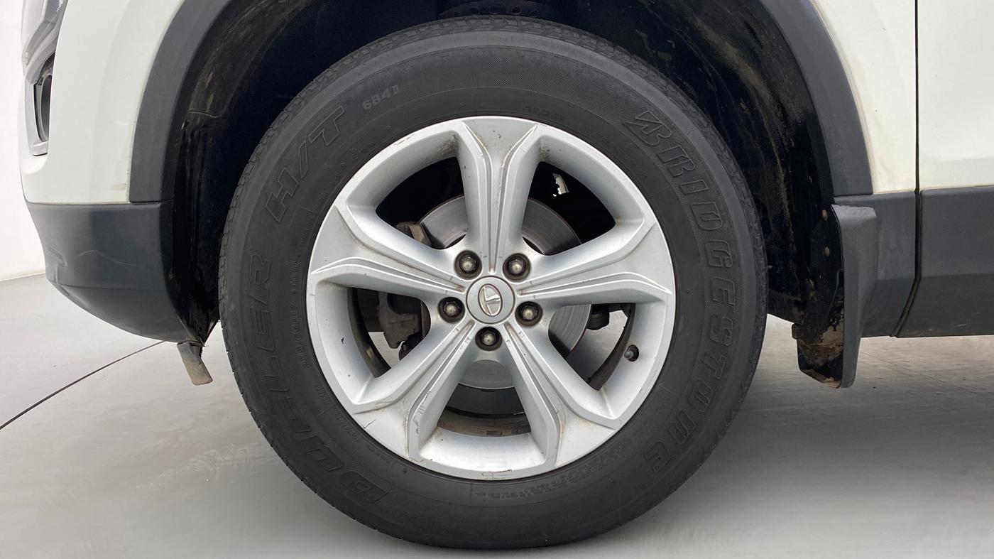 2019 Tata Harrier XZ 2.0L Kryotec, Diesel, Manual, 97,115 km, Left Front Wheel
