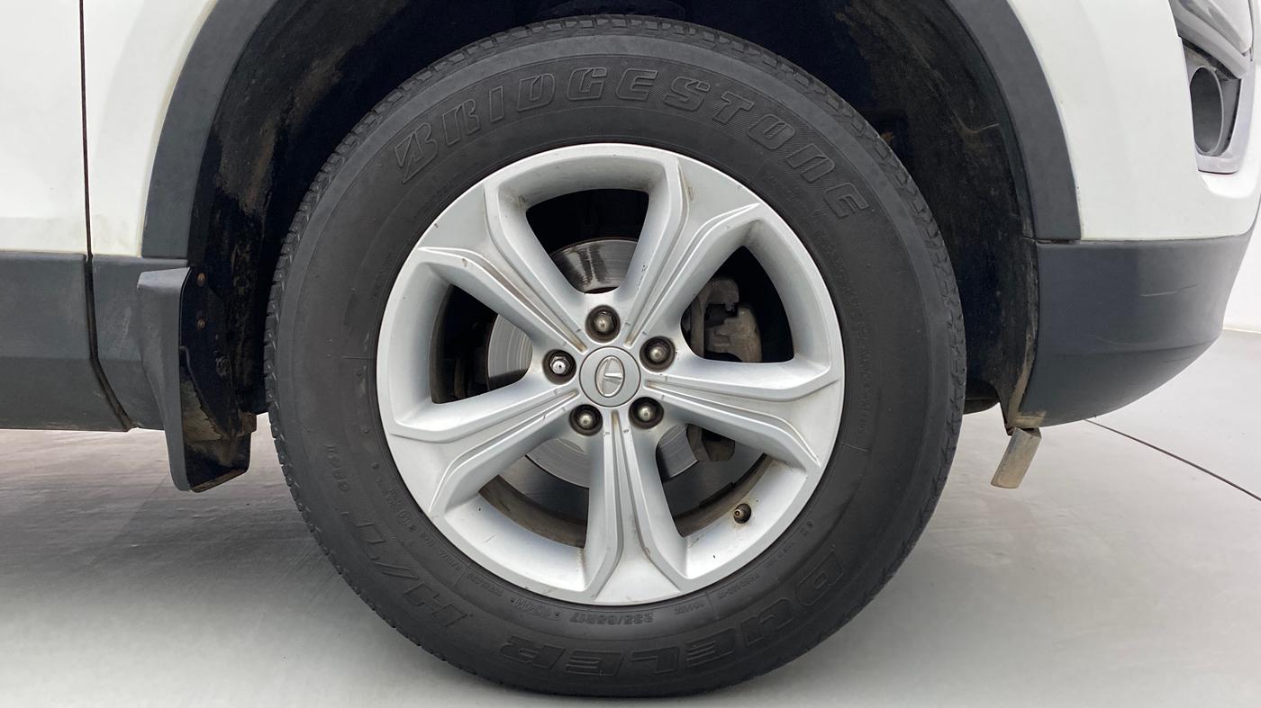 2019 Tata Harrier XZ 2.0L Kryotec, Diesel, Manual, 97,115 km, Right Front Wheel