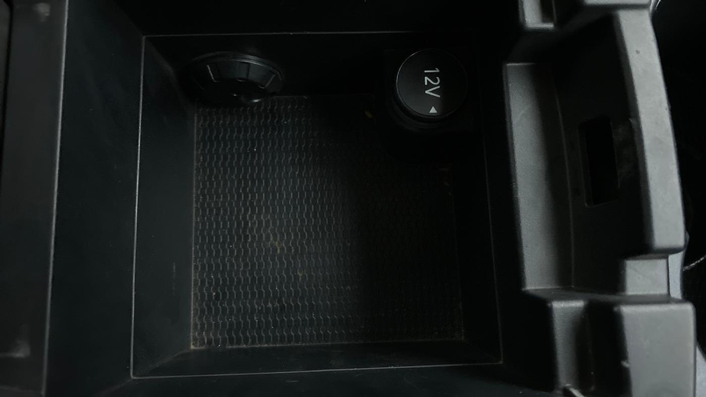 2019 Tata Harrier XZ 2.0L Kryotec, Diesel, Manual, 97,115 km, Cooled Glove Box