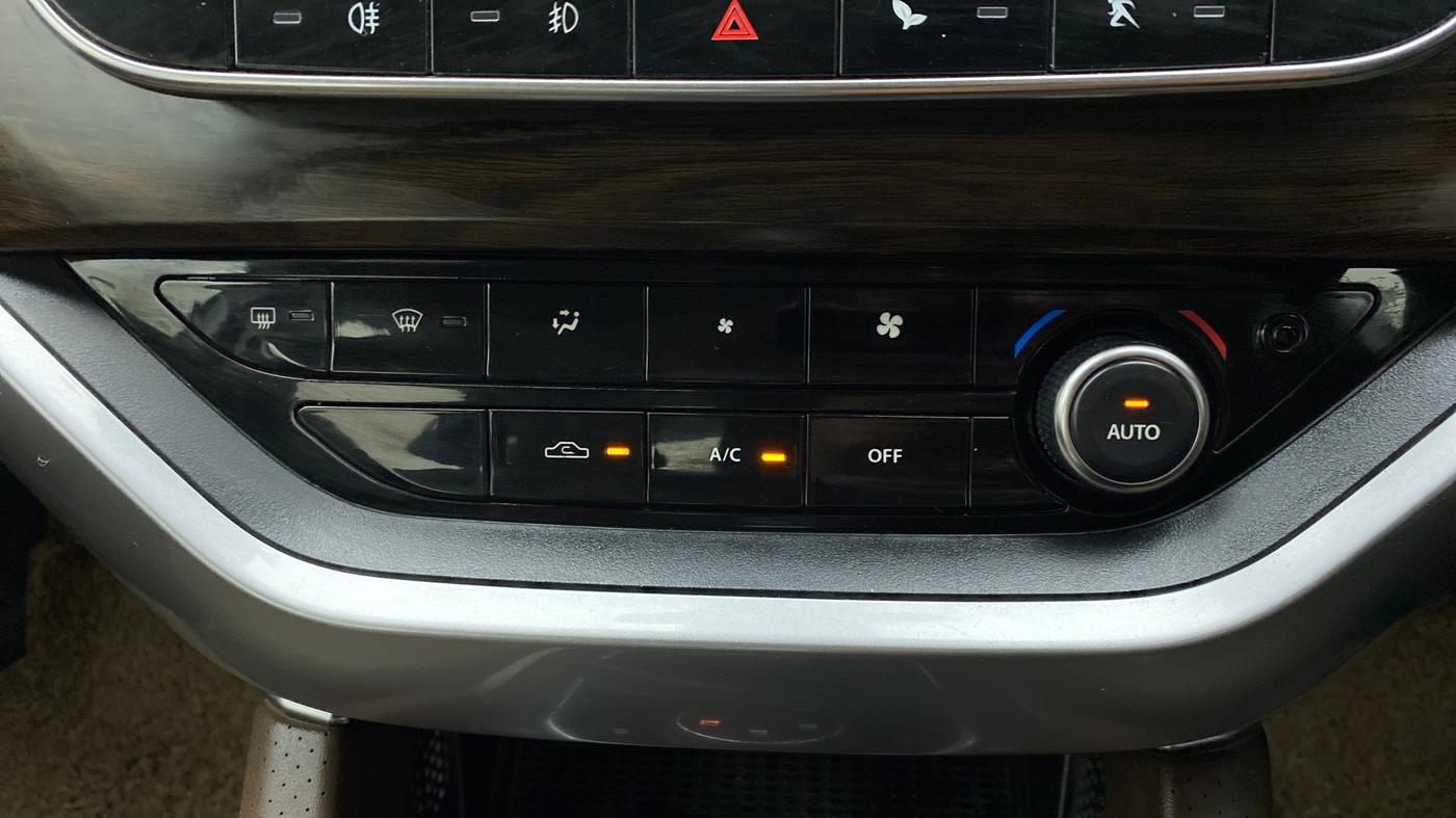 2019 Tata Harrier XZ 2.0L Kryotec, Diesel, Manual, 97,115 km, Automatic Climate Control