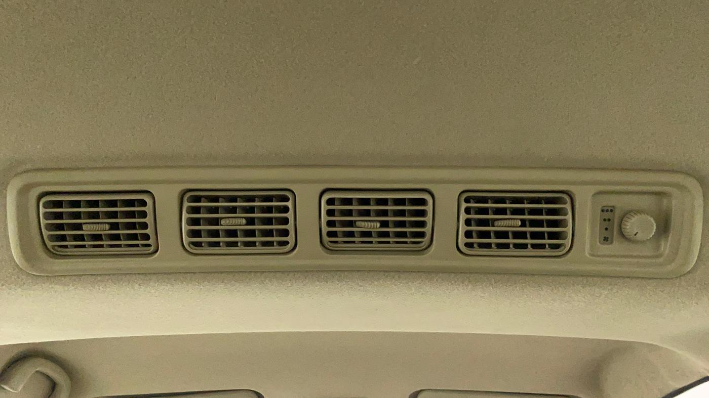 2013 Maruti Ertiga VXI, Petrol, Manual, 55,891 km, Rear AC Vents