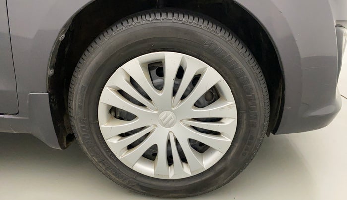 2013 Maruti Ertiga VXI, Petrol, Manual, 55,891 km, Right Front Wheel