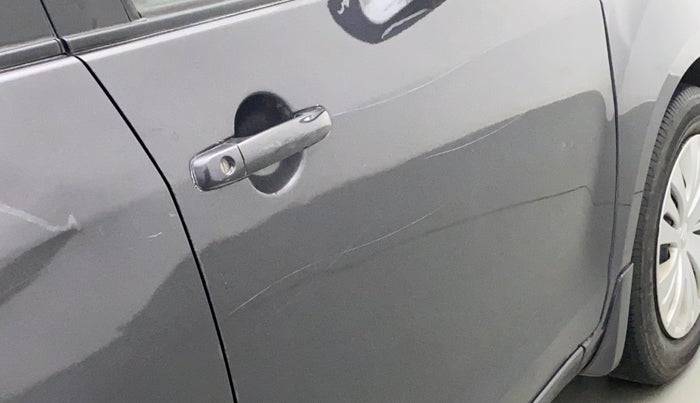 2013 Maruti Ertiga VXI, Petrol, Manual, 55,891 km, Driver-side door - Slightly dented