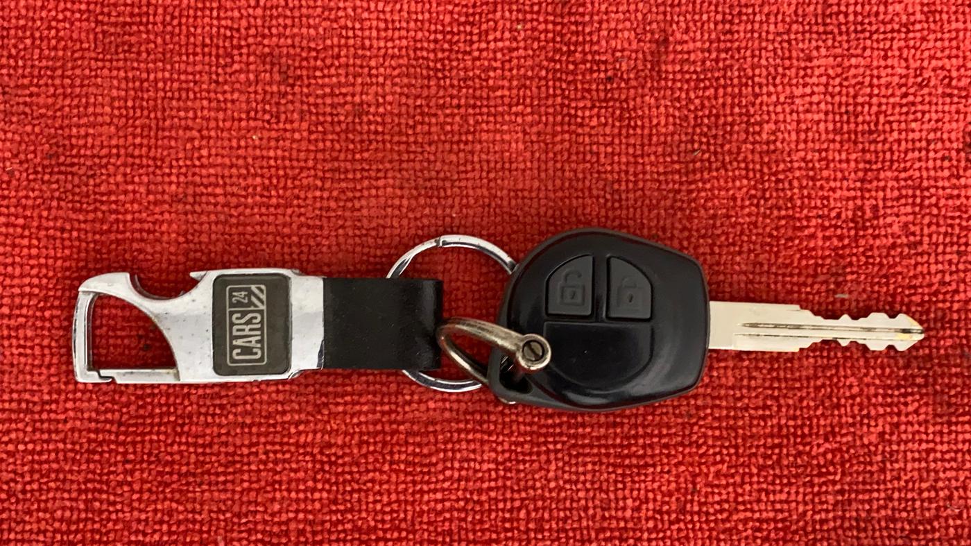2013 Maruti Ertiga VXI, Petrol, Manual, 55,891 km, Key Close Up
