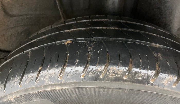 2021 Tata ALTROZ XZ PETROL, Petrol, Manual, 26,606 km, Left Rear Tyre Tread