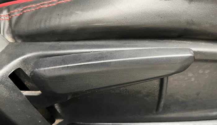 2021 Tata ALTROZ XZ PETROL, Petrol, Manual, 26,606 km, Driver Side Adjustment Panel