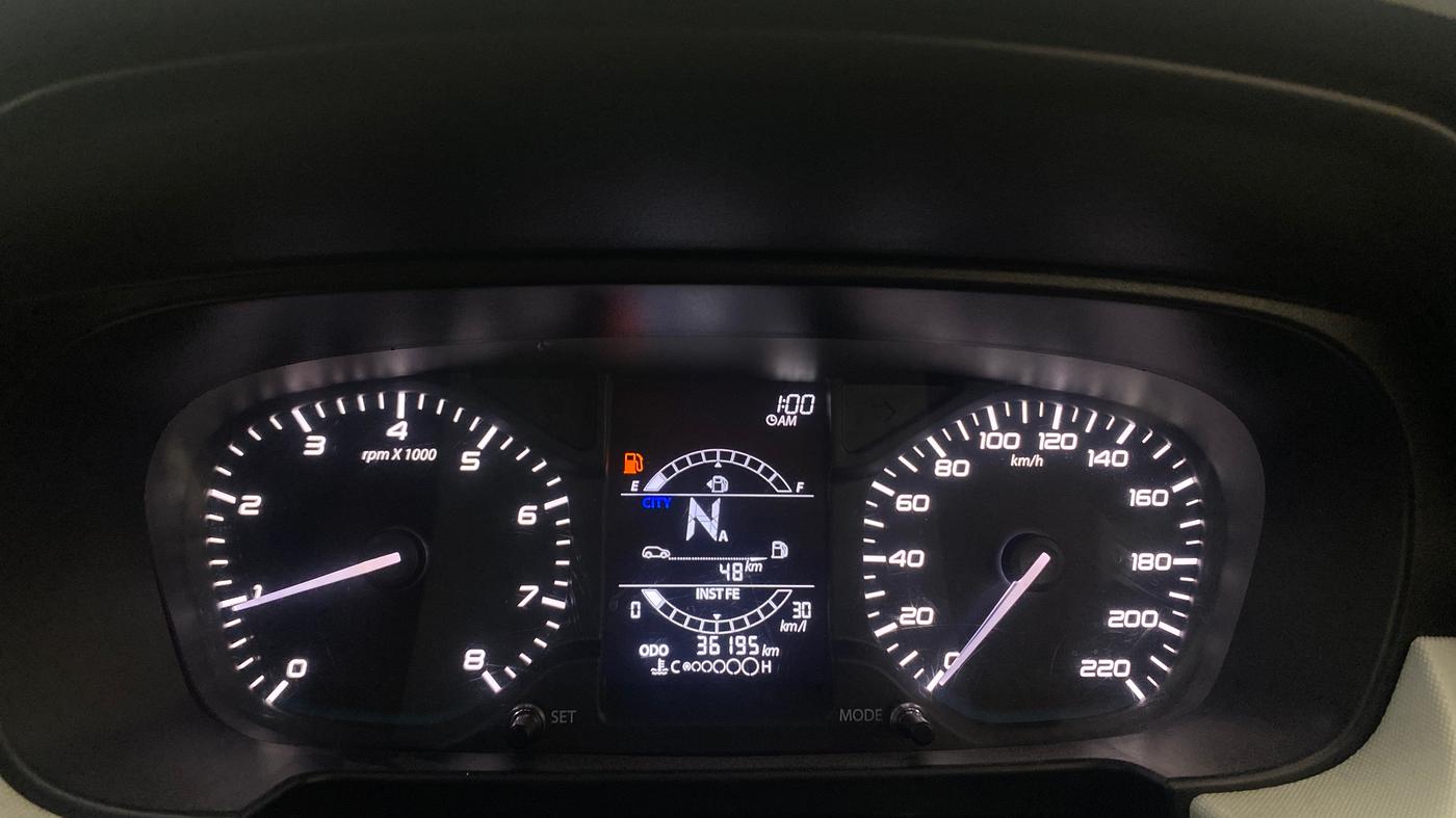 2022 Tata PUNCH ACCOMPLISHED AMT, Petrol, Automatic, 36,195 km, Odometer Image